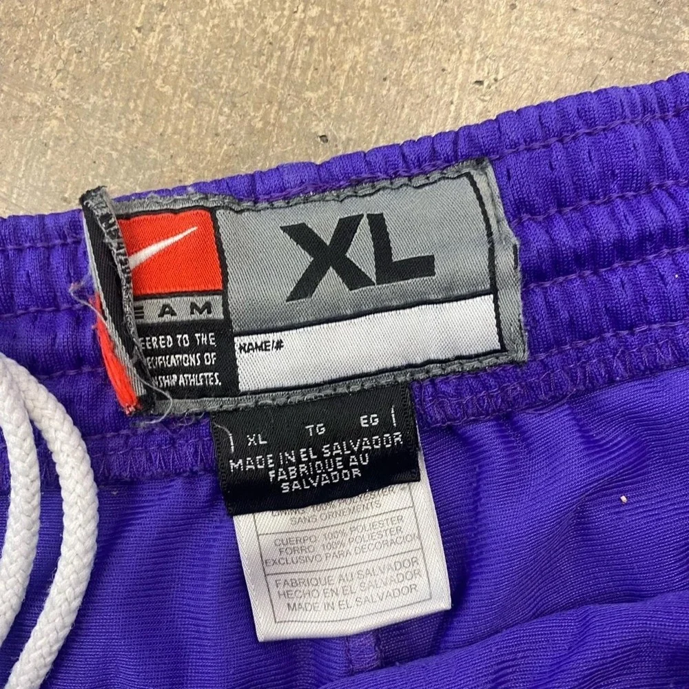 Nike vintage sacramento